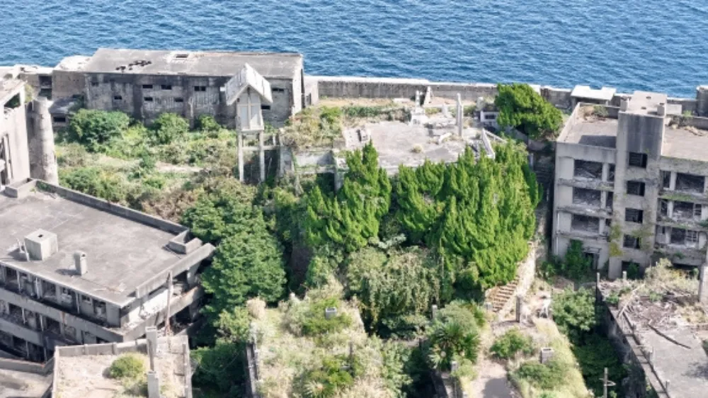 1号棟 端島神社